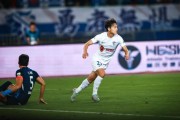 【中超】毛伟杰首球图多列点射 三镇2比2绝平英博